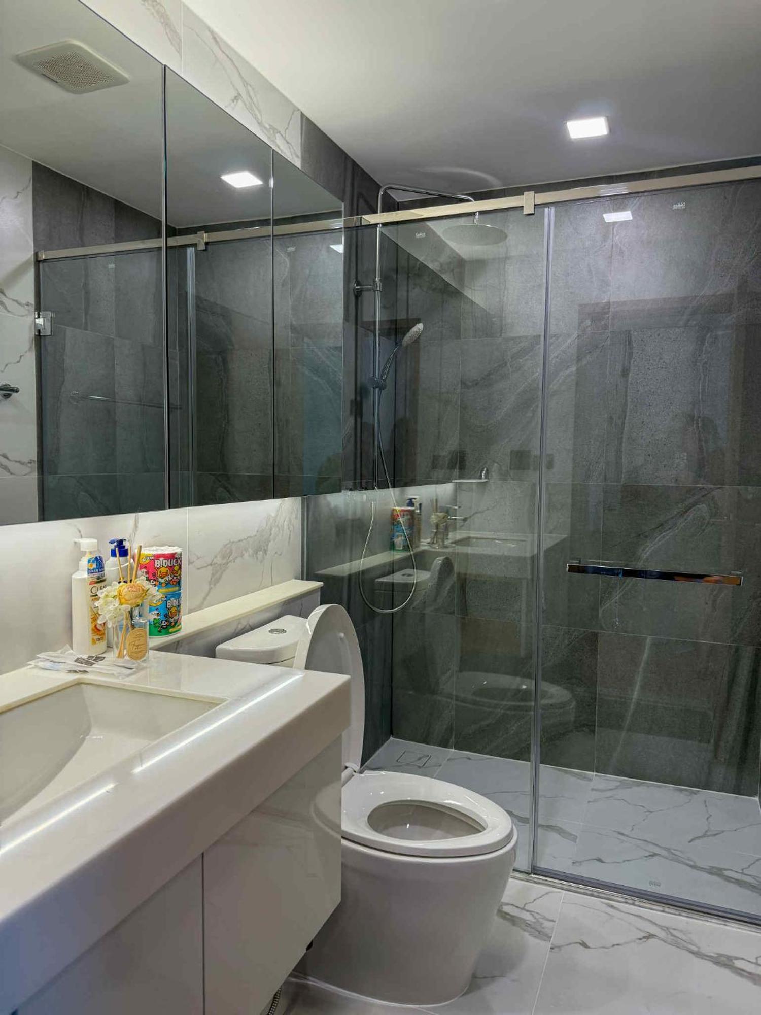 Apartamento The Astra Sky River Luxury Condo,the Largest Pool Chiang Mai