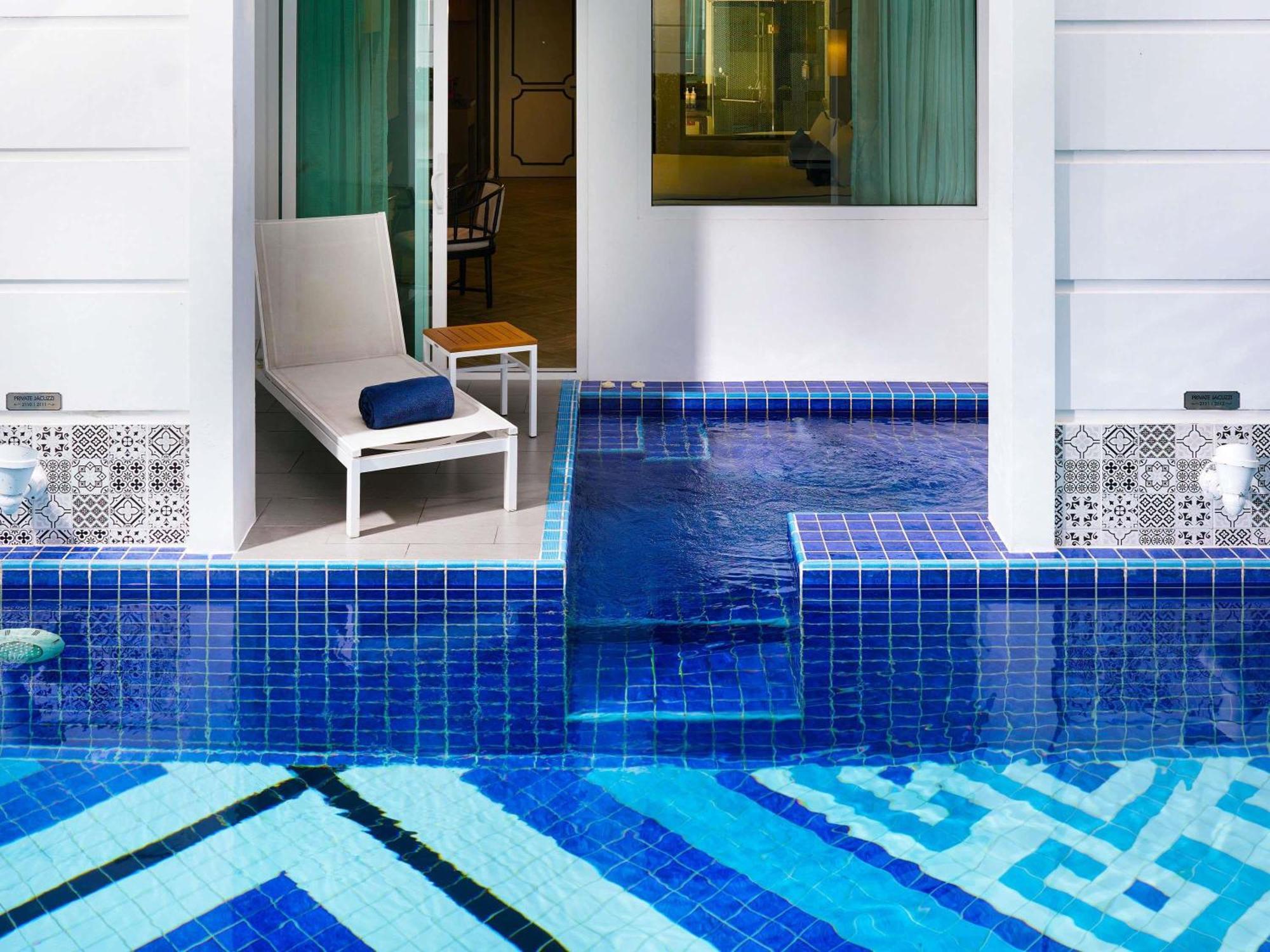 Hotel Moevenpick Myth Phuket Patong