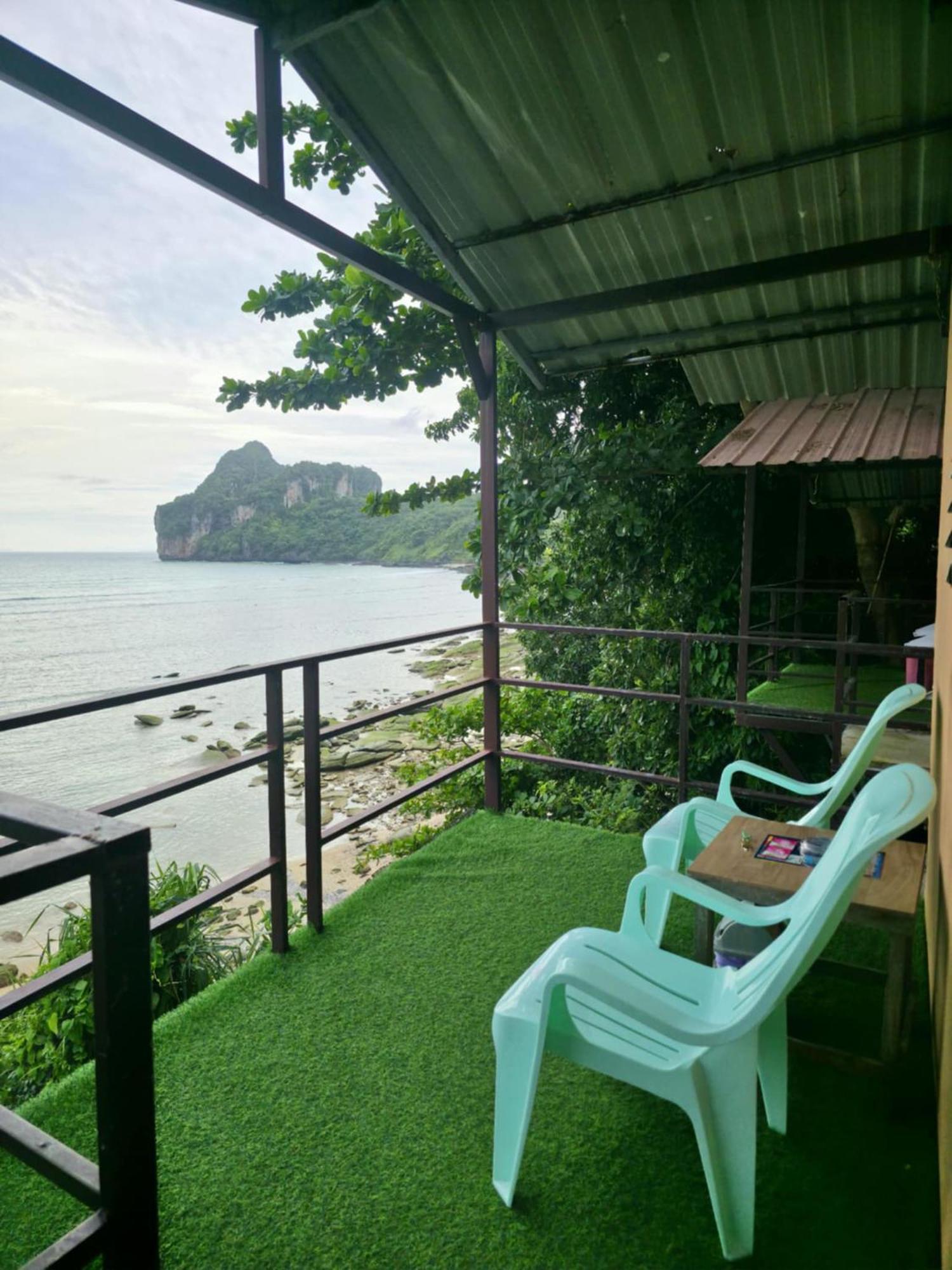Seaside Inn