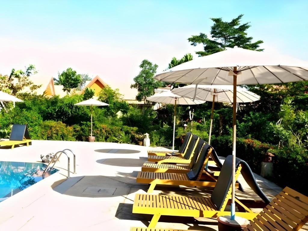 Gerd And Noi Khao Lak