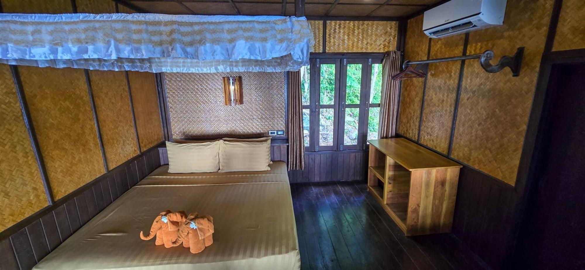 Relax Resort Phi Phi Don