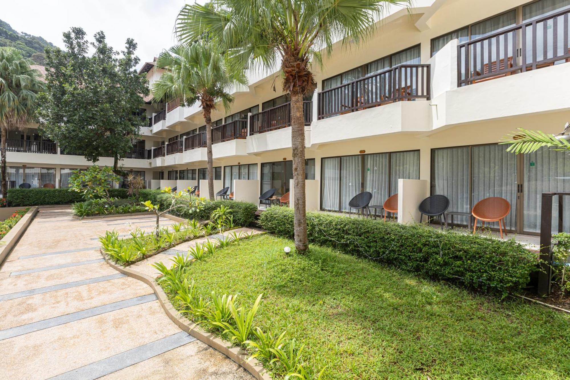 - Sha Extra Hotel Patong