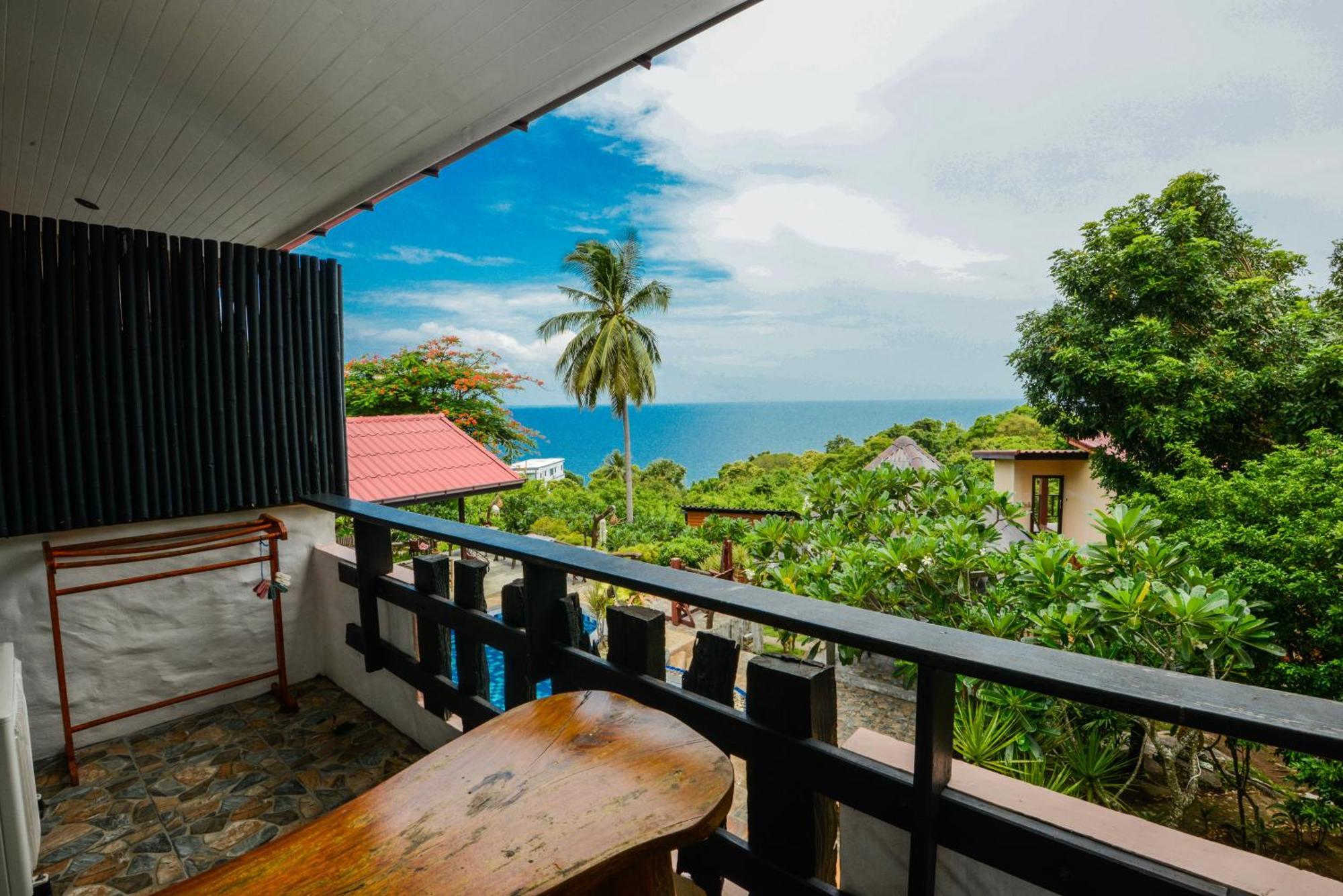 Resort Sairee View