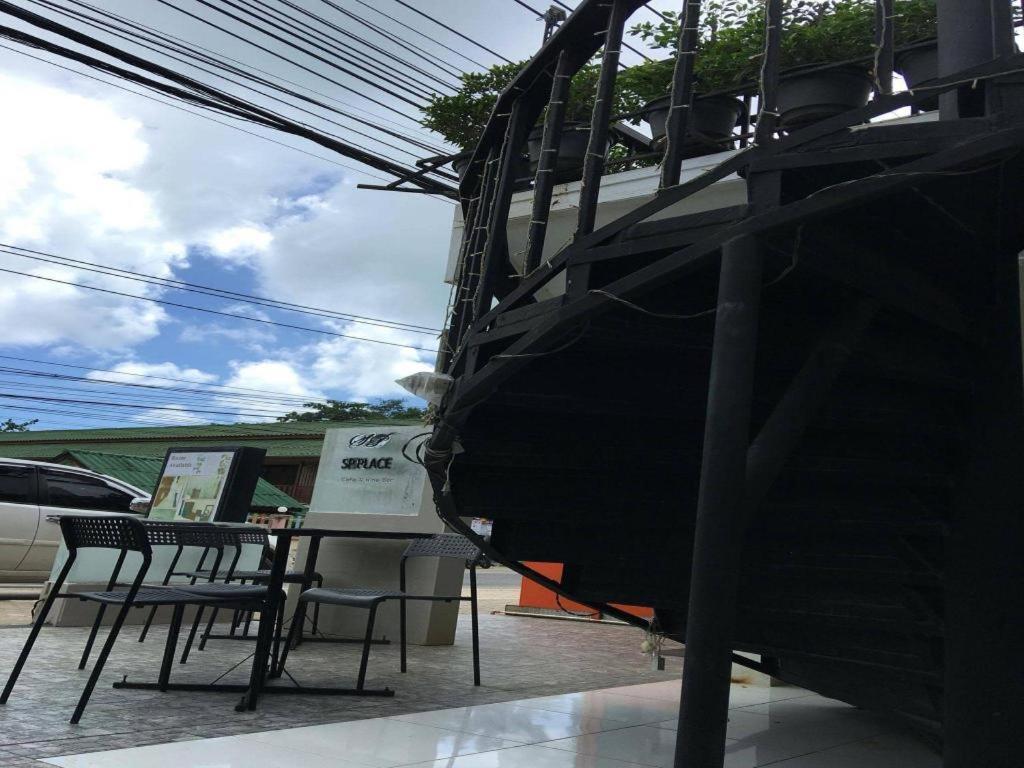 Sp. Place 2* Koh Chang