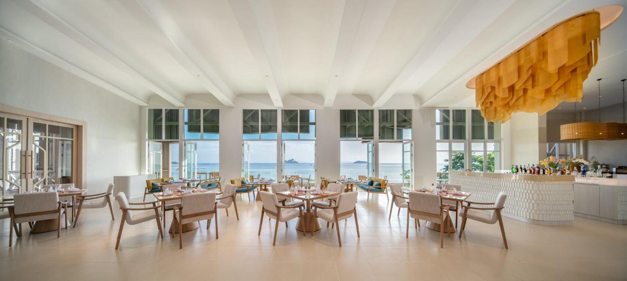 Hotel Centara Island Phi Phi Don