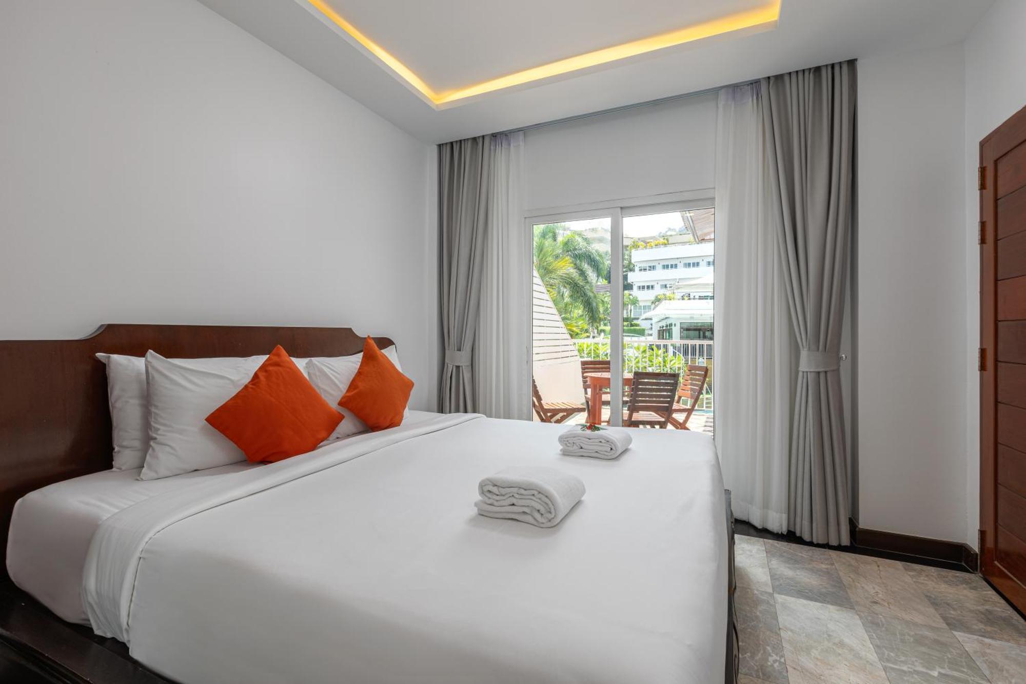 Resort Phunawa Phuket - Sha