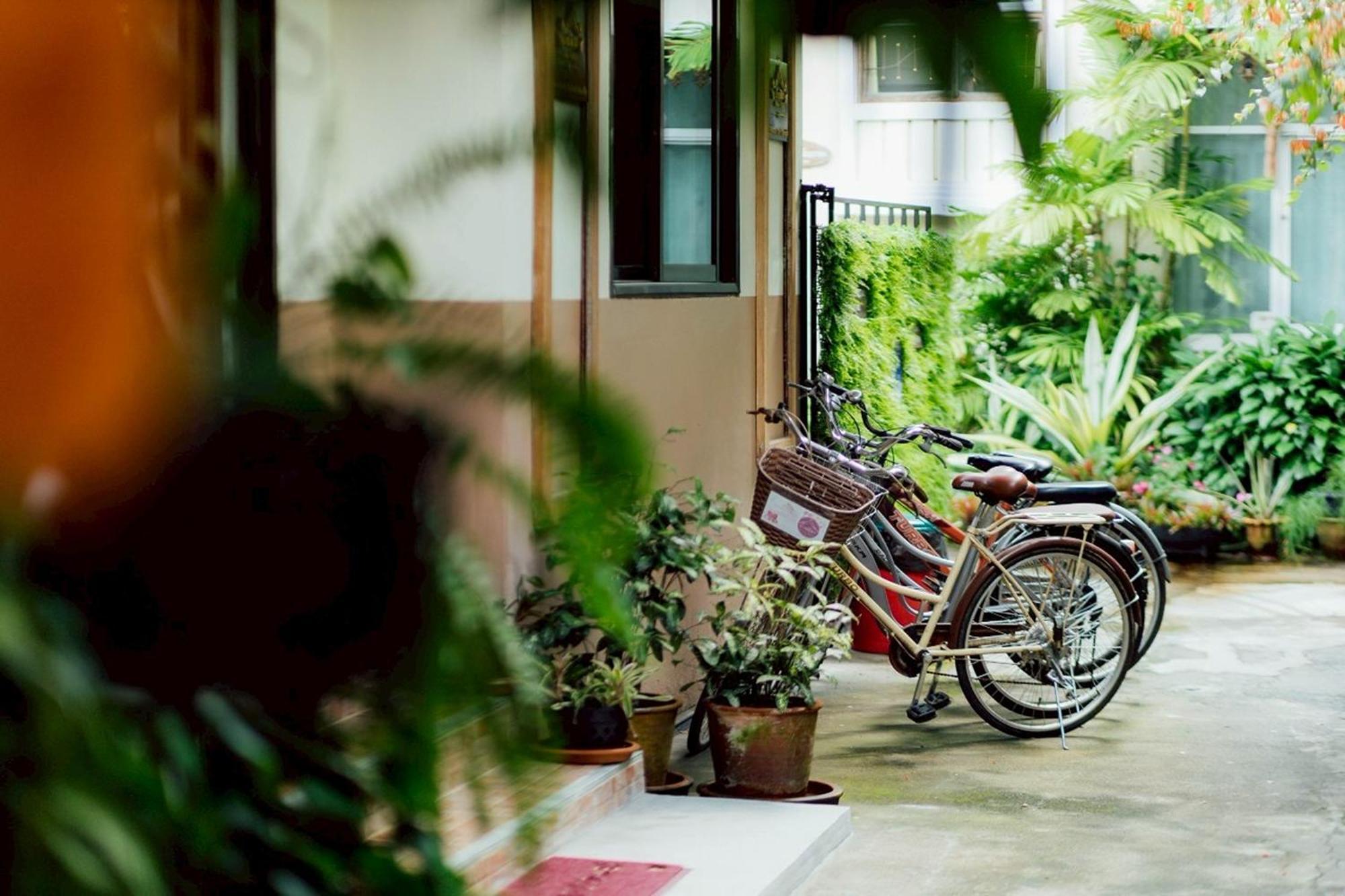 Gita's House 3*