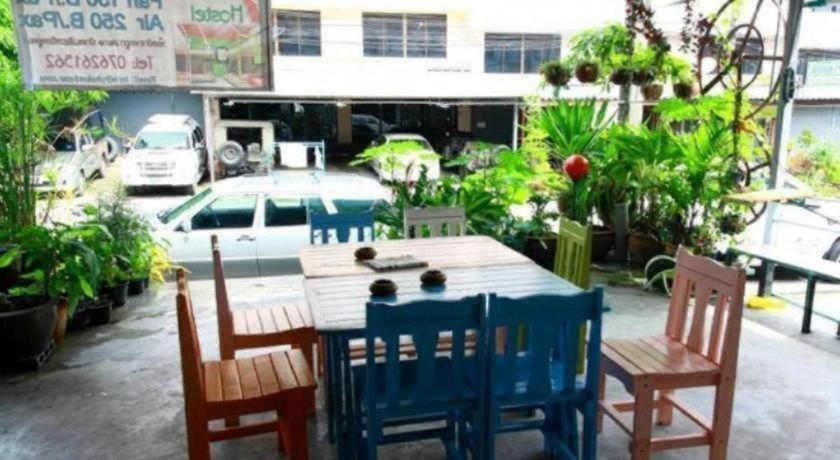 Oyo 586 I Hostel