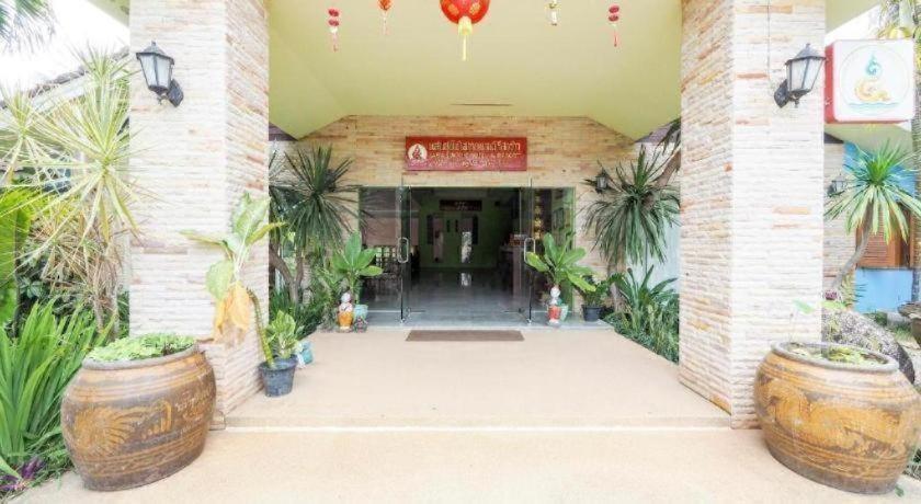 Oyo 920 Saensukkho And Hotel Chiang Rai