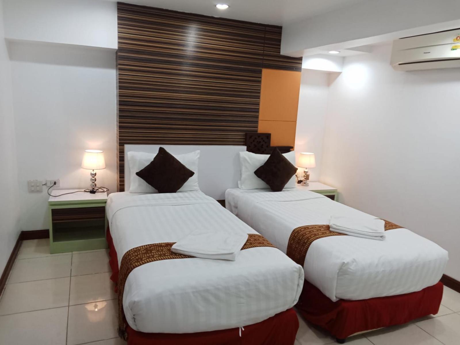 Max Value Hotel 3*