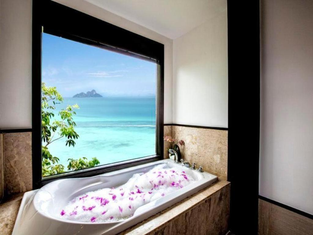 Resort 360 And 4*