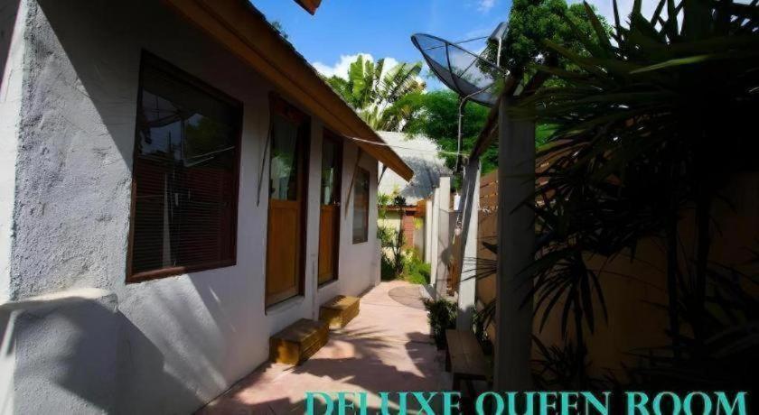 Resort Vintage Garden