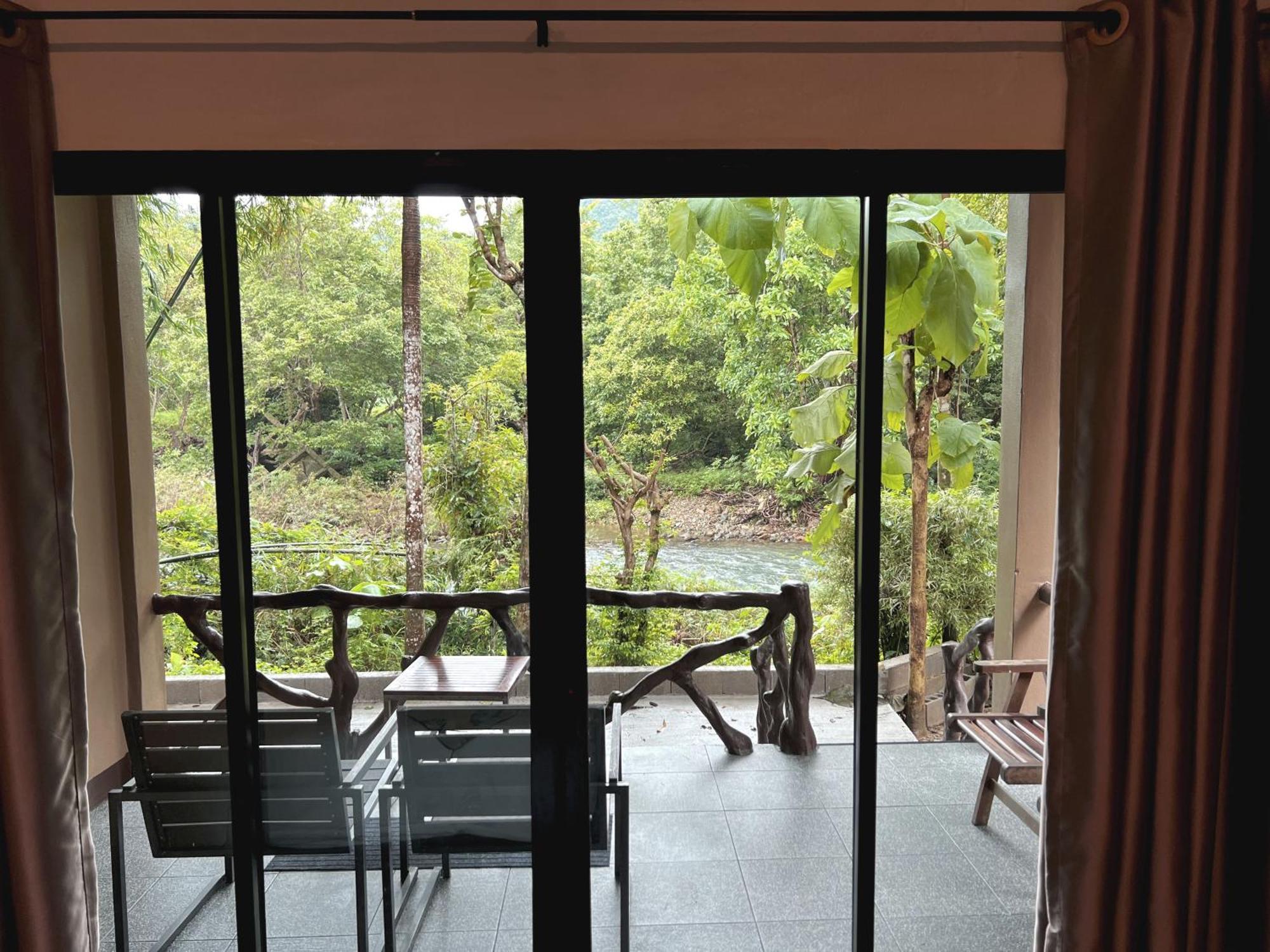 Khao Sok Morning Mist