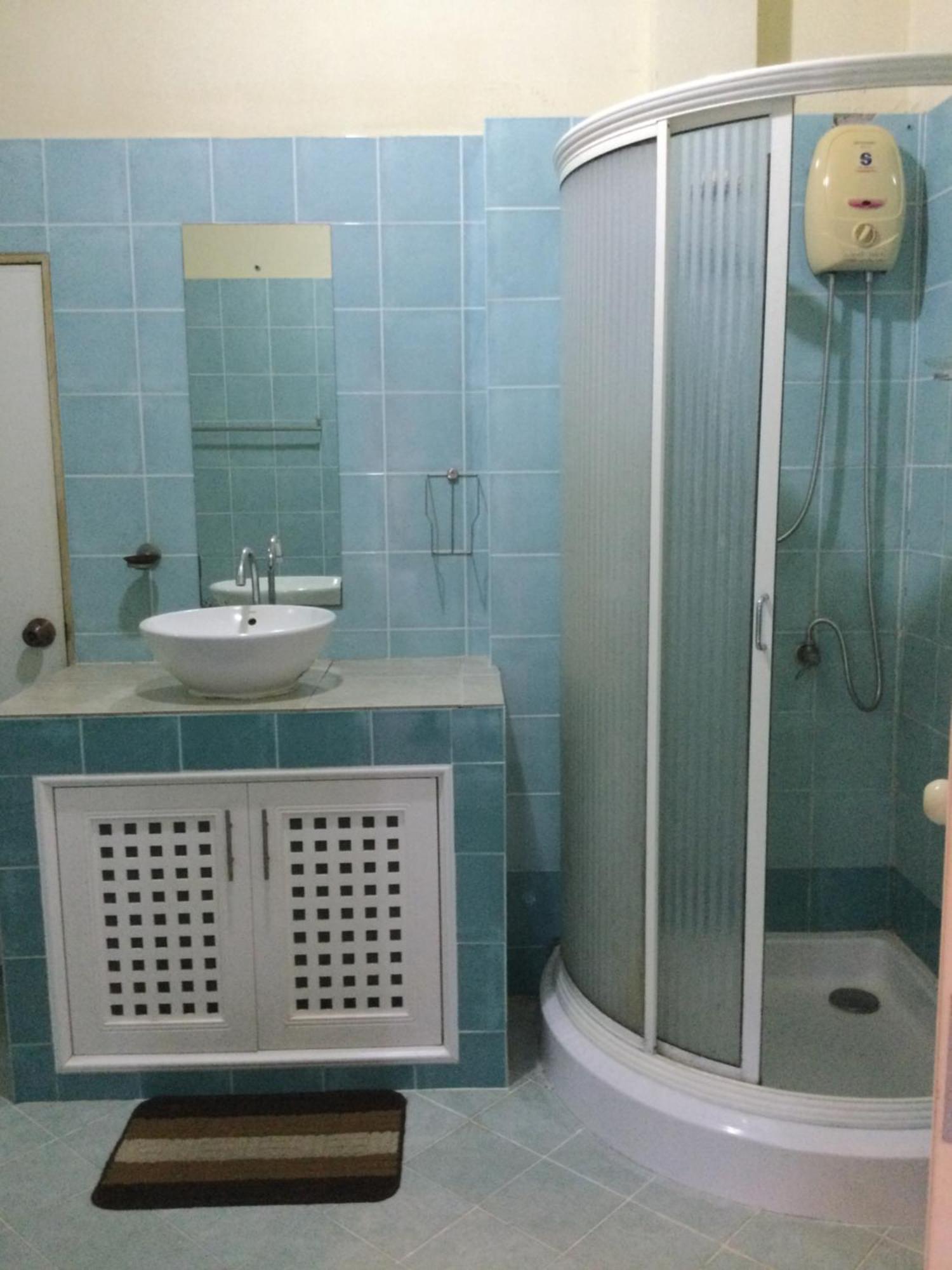 Ananas Samui Hostel Laem Set Beach