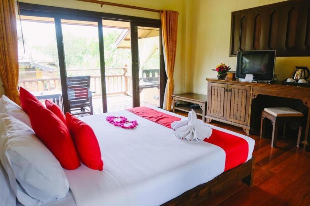 Hotsprings 4*