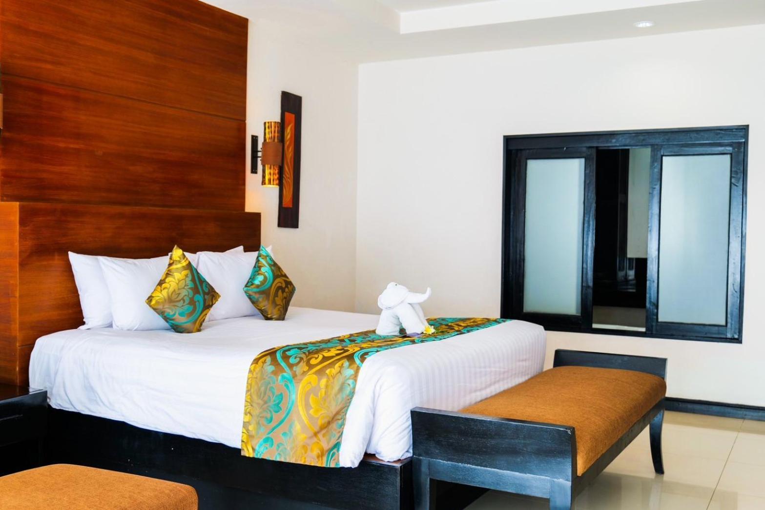 Horizon & Resort
