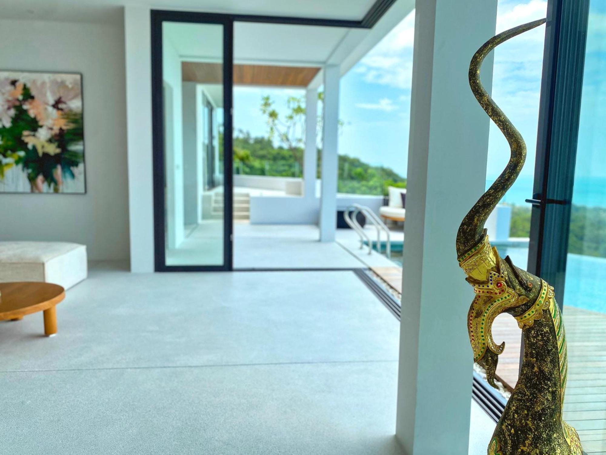 Anzhu Seamate Samui Villa *