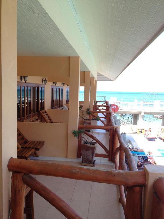 Paradise Resort