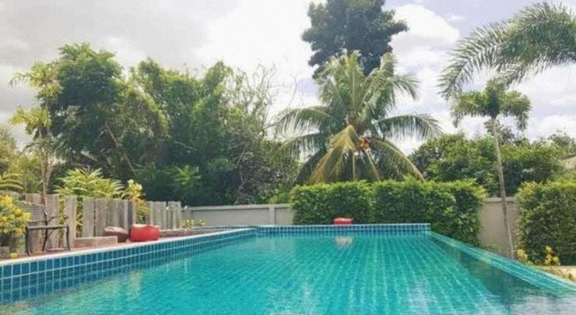 Baanwaan Resort