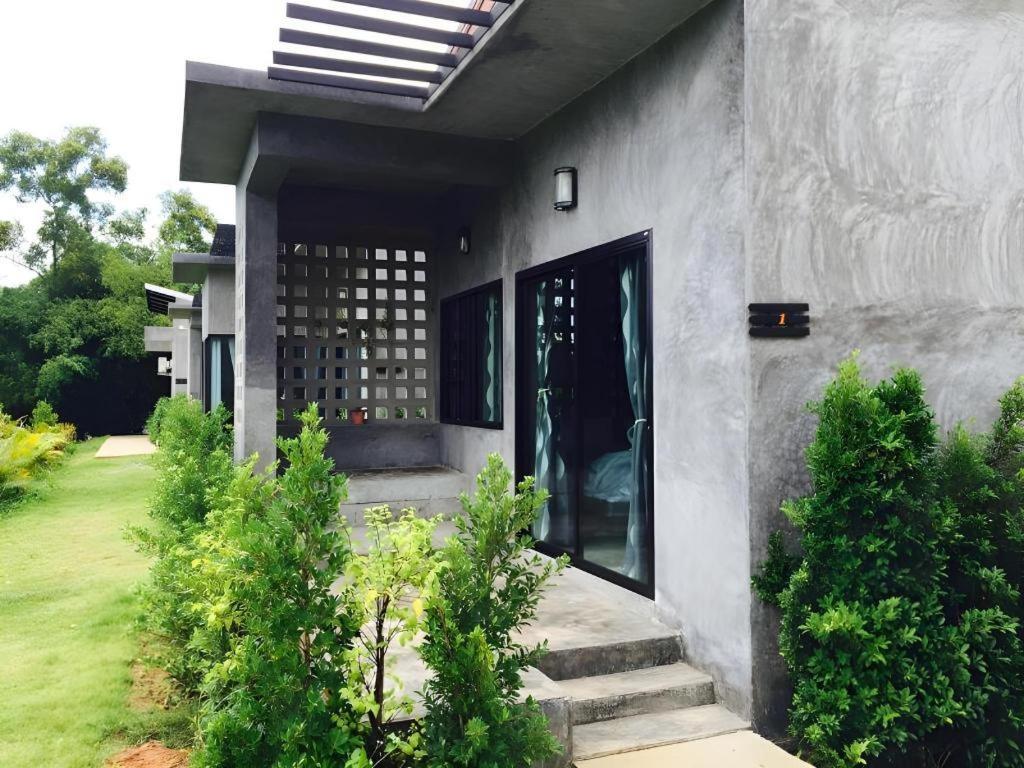 Resort Baanwaan 3*