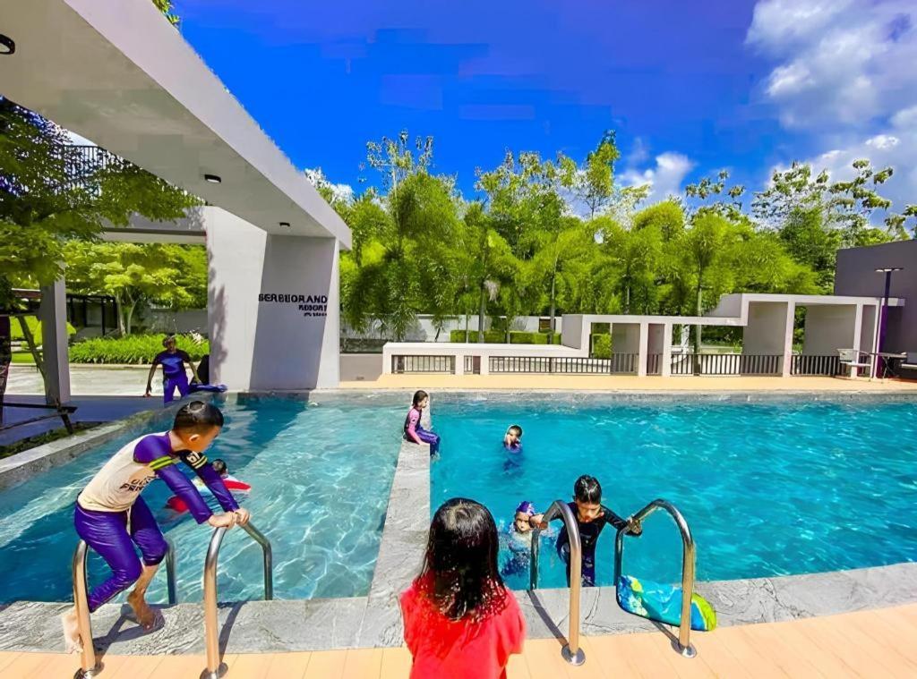 Resort Seree Grand Hat Yai