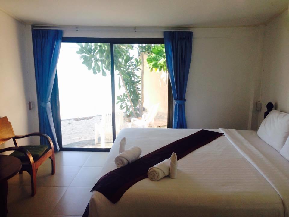 Guest house Bangrak Club 3*
