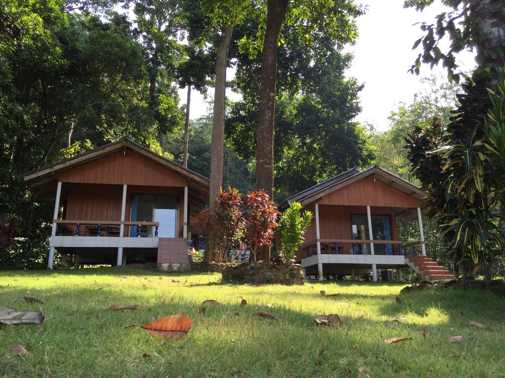 Bed & Breakfast Elephant & Castle Koh Chang