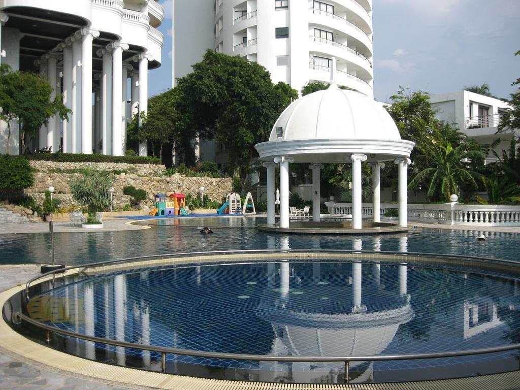 Sky Orchid Beachfront Pattaya