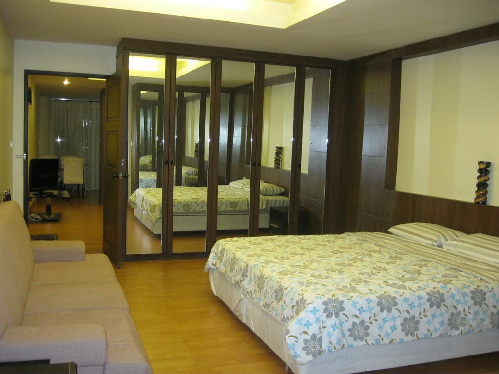 Sky Orchid Beachfront Apartment *
