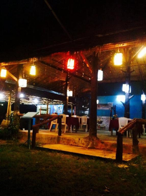 Hostel Unseen