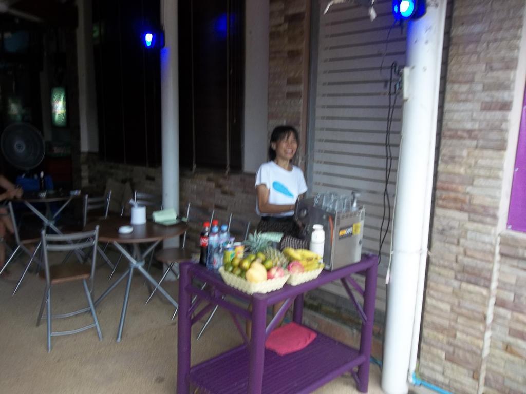 Paulee's House Hostel
