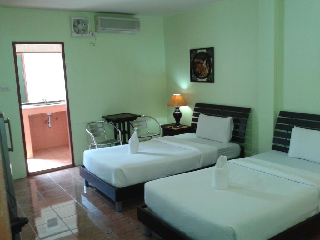 Guest house Kluay Mai Guest House 2*