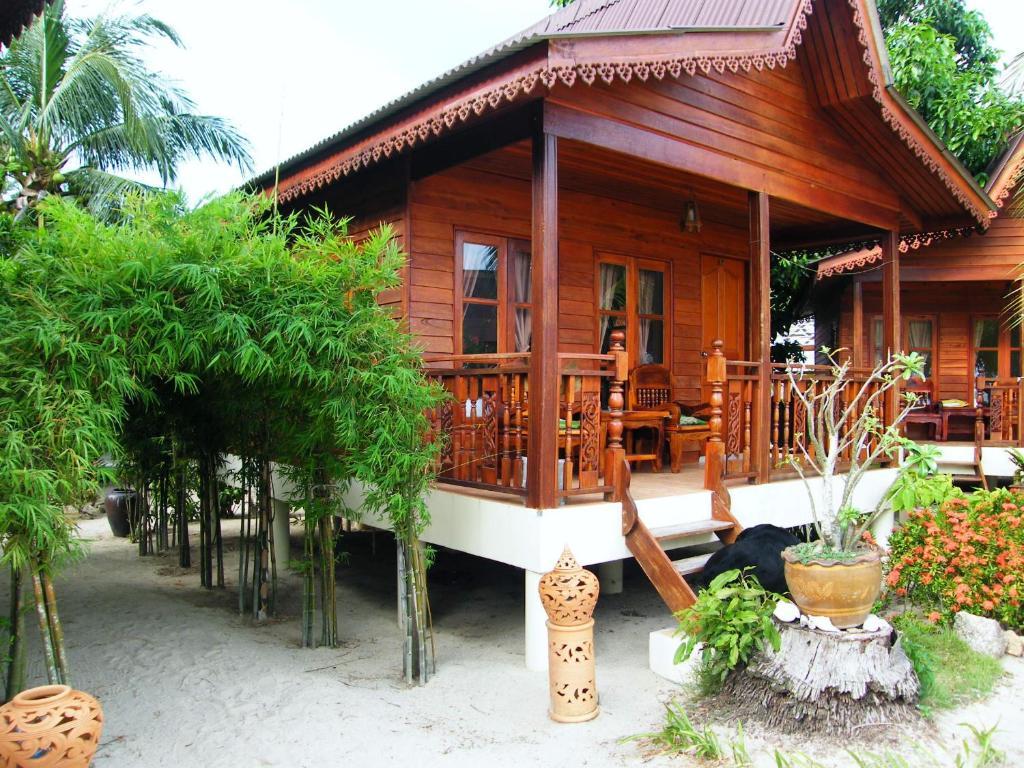 Phangan Rainbow 2*