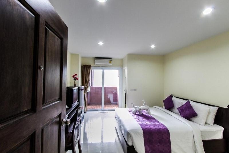 Meesuk Place