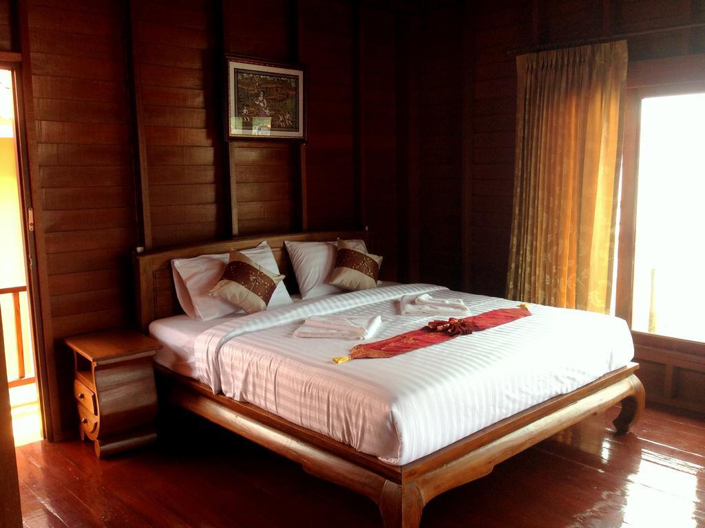 Fresh House Hotel 3*