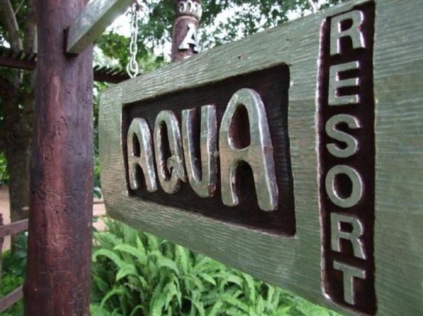 Aqua