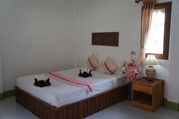 Resort Phuwadee 3*