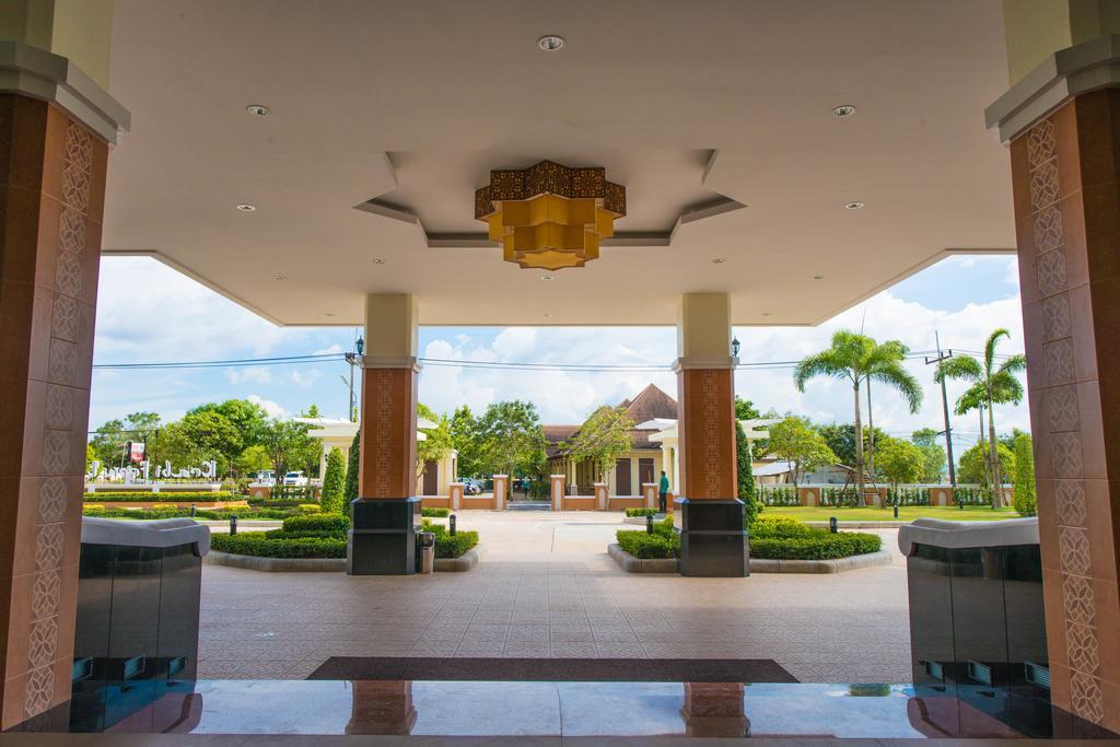 Resort Front Bay Krabi