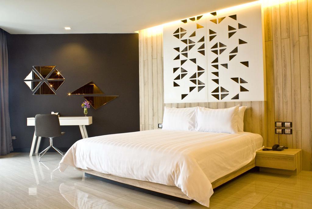 Tsix5 Phenomenal 5* Pattaya