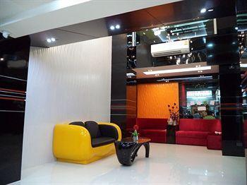 Hotel Le Touche Bangkok