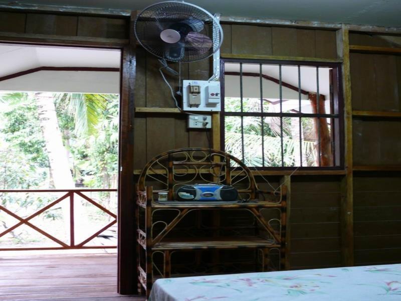 Hinkong Hut 2*
