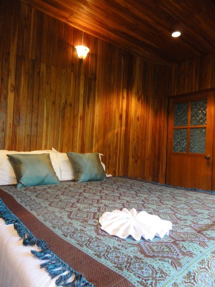 Tamarind Mae Nam
