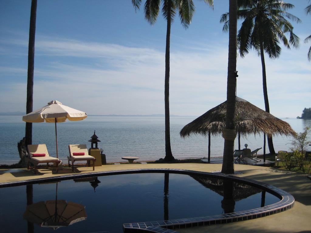 Amber Sands Resort 3*