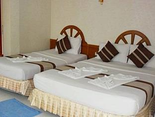 Natacha Hotel