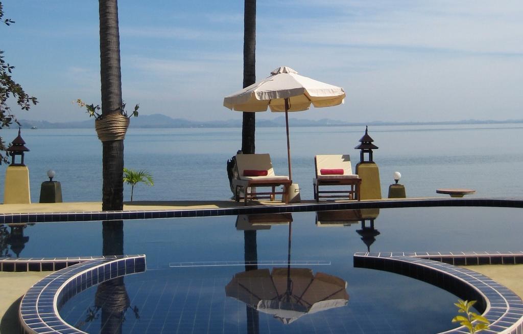 Amber Sands Resort 3*