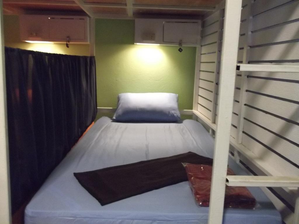 Sleep Tight At Koh Phangan *