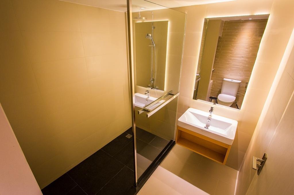 Hotel Crystal Yai Hat Yai