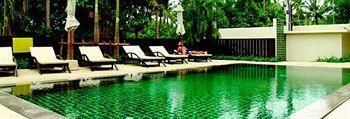 Ampha Place 3*