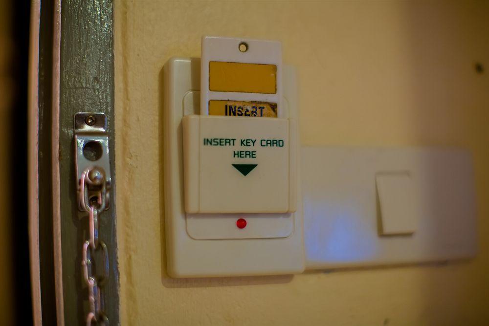 Backstage Hotel