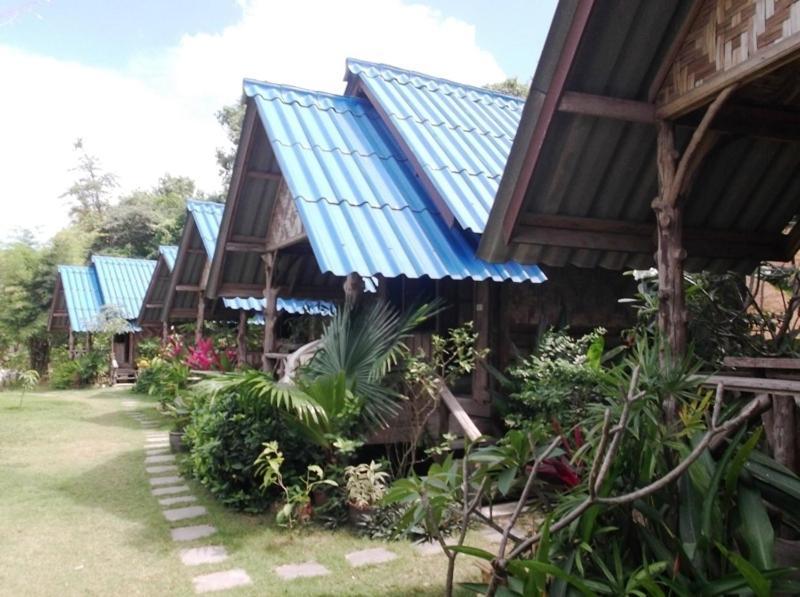 Hotel Bangrak 2*